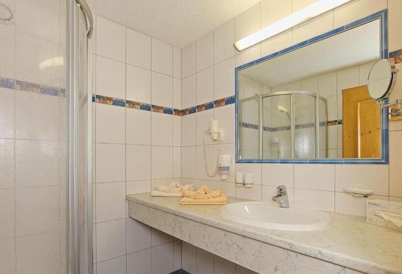 スタンダードルーム, Ländenhof Superior