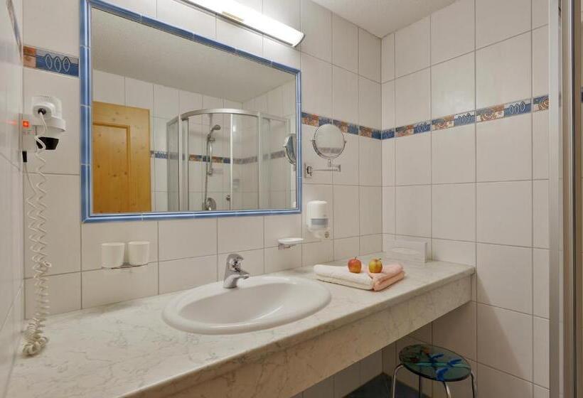 ファミリールーム, Ländenhof Superior