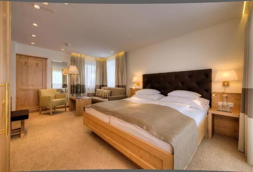 Chambre Triple Standard avec Balcon, Palin