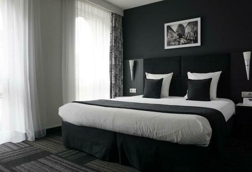 高级大房间, Saint Daniel