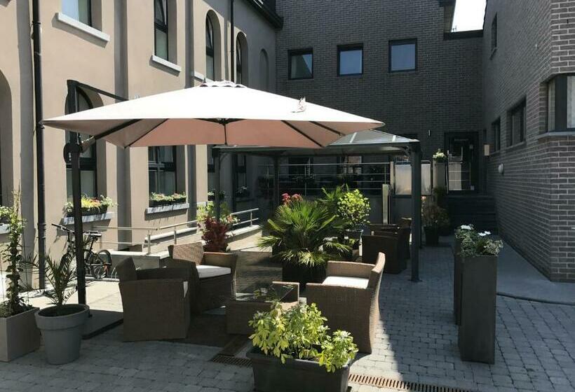 豪华套房, Saint Daniel