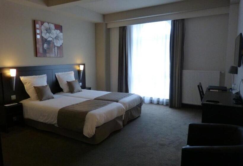 高级大房间, Saint Daniel