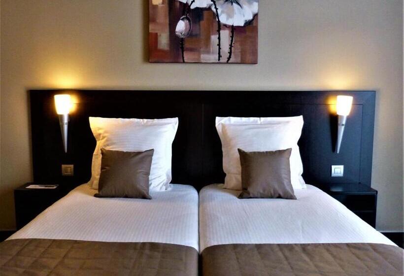 高级大房间, Saint Daniel