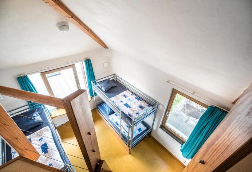 اتاق استاندارد چهار تخته, Liège Youth Hostel