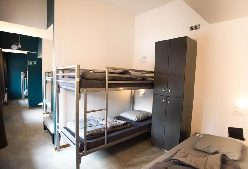 4인용 스탠다드 룸, Liège Youth Hostel
