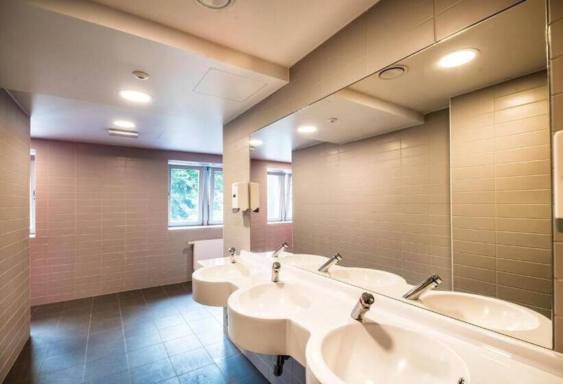اتاق استاندارد چهار تخته, Liège Youth Hostel