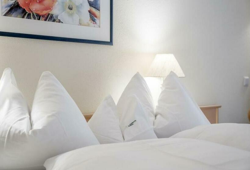 バルコニー付きスタンダードルーム, Alpenhotel Zimba