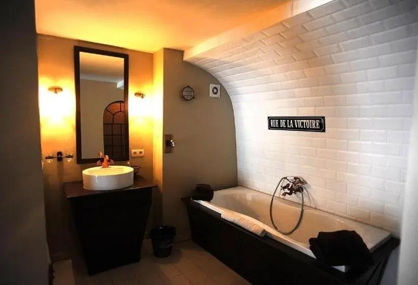コンフォートルーム, B&b Bon Bon Nuit