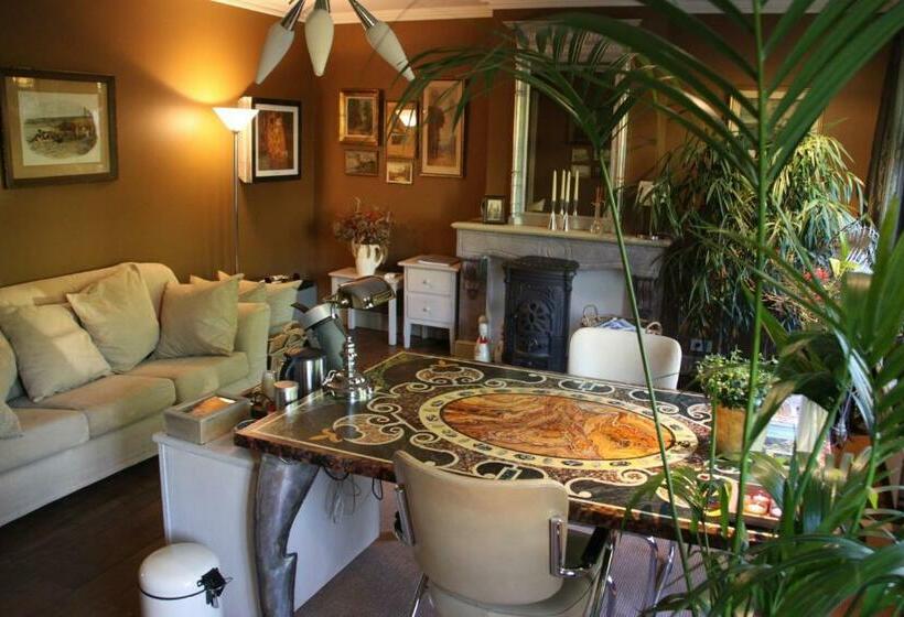 标准间, B&b De Lachende Engel