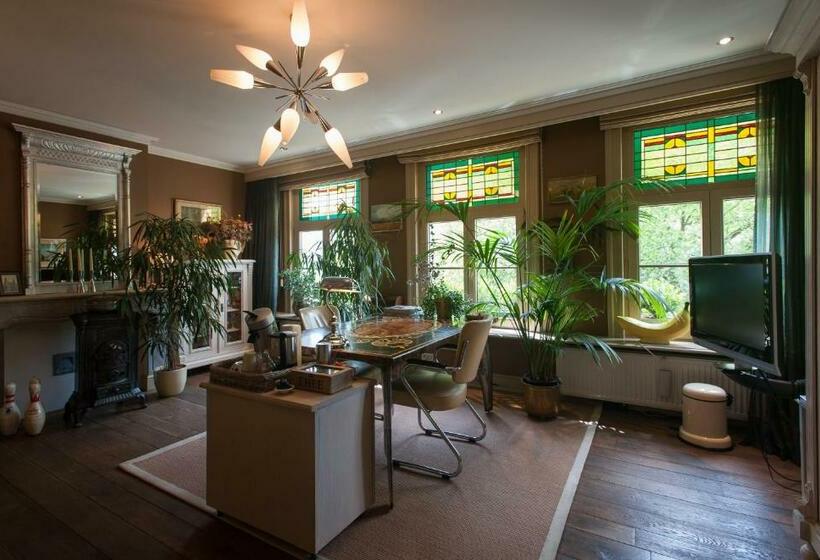 标准间, B&b De Lachende Engel