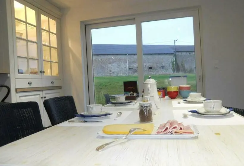 スタンダードルーム, B&b Domaine Du Vieux Chêne