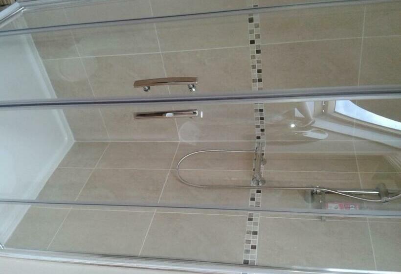 Номер Стандарт, Blackberry Lodge Accommodation