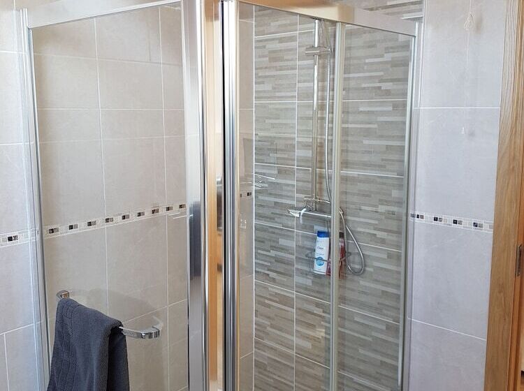 Семейный Номер, Blackberry Lodge Accommodation