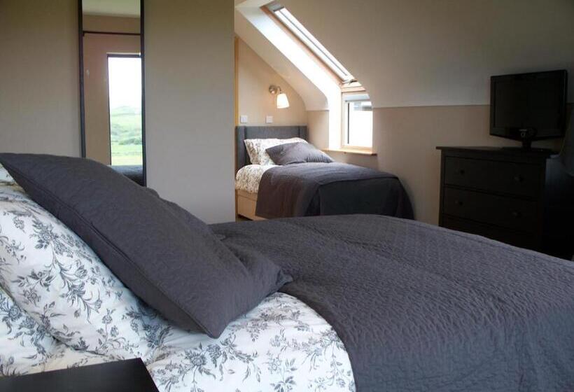 Семейный Номер, Blackberry Lodge Accommodation