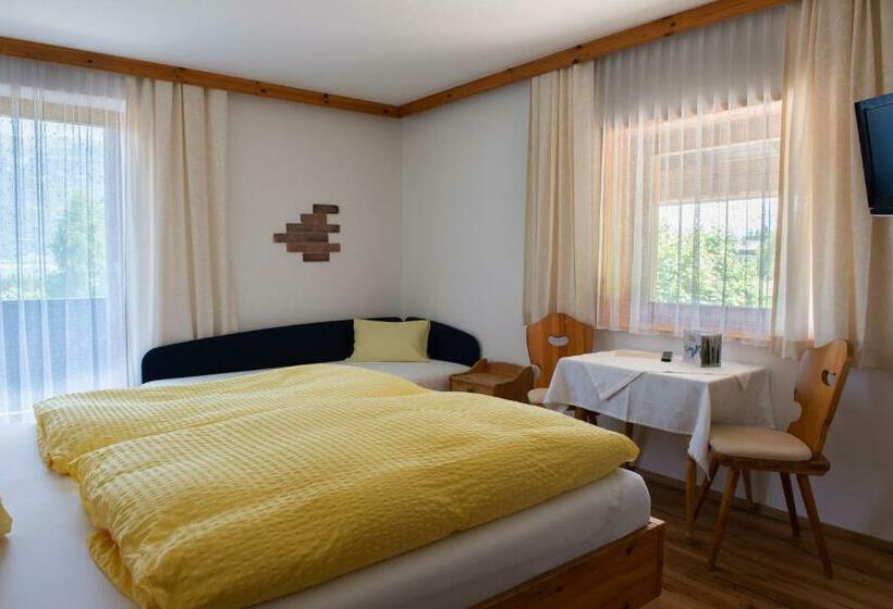 标准三人间, Familiengasthof St. Wolfgang