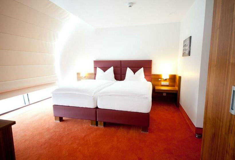 جناح, Business Hotel Ambio Gleisdorf