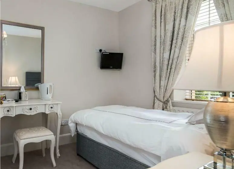 Standard Yhden Hengen Huone, Friars Quarter House