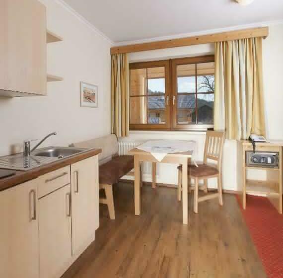 침실 1개 디럭스 아파트, Aparthotel Holzerhof