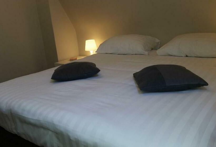 סוויטה משפחתית 2 חדרי שינה, B&b Charles Cabour