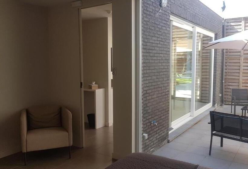 סוויטת 2 חדרי שינה, B&b Charles Cabour