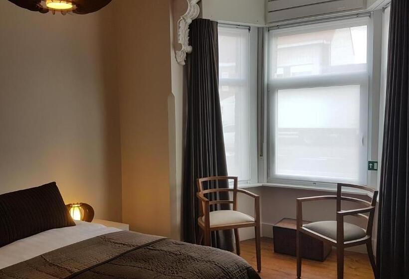 סוויטת ג'וניור, B&b Charles Cabour