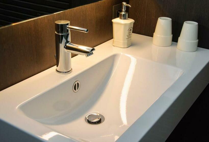 标准间, De Pastorie