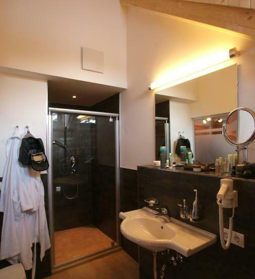 Номер Deluxe, Fatlar