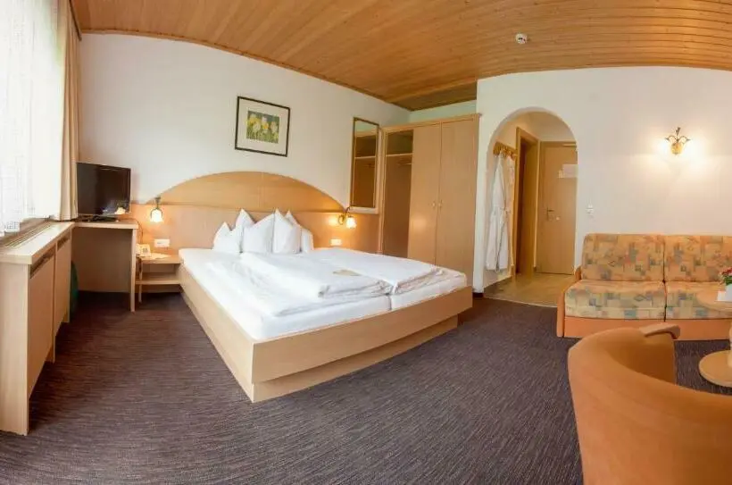 Quarto standart com varanda, Forer