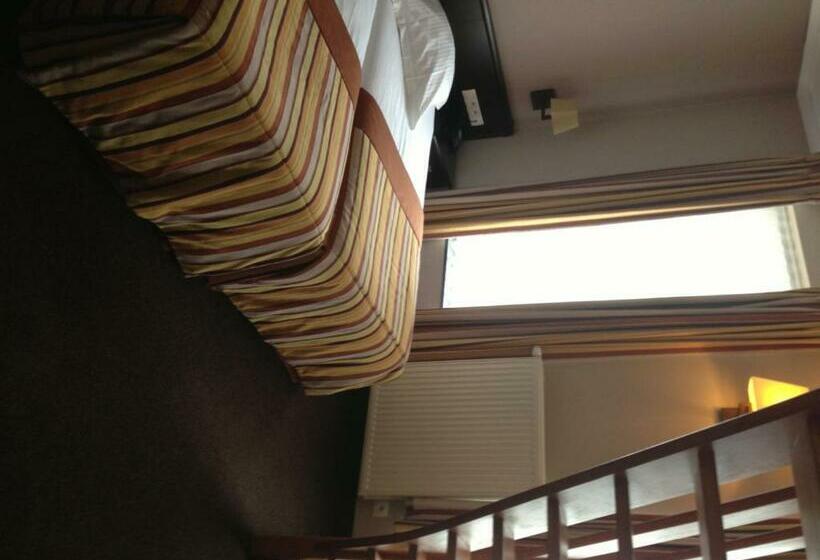 Четырехместный Номер Стандарт, Giorgi