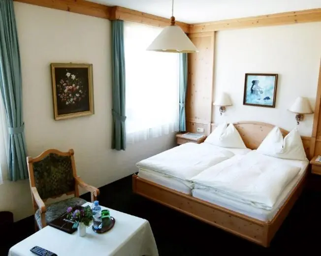 Standard-huone, Krug