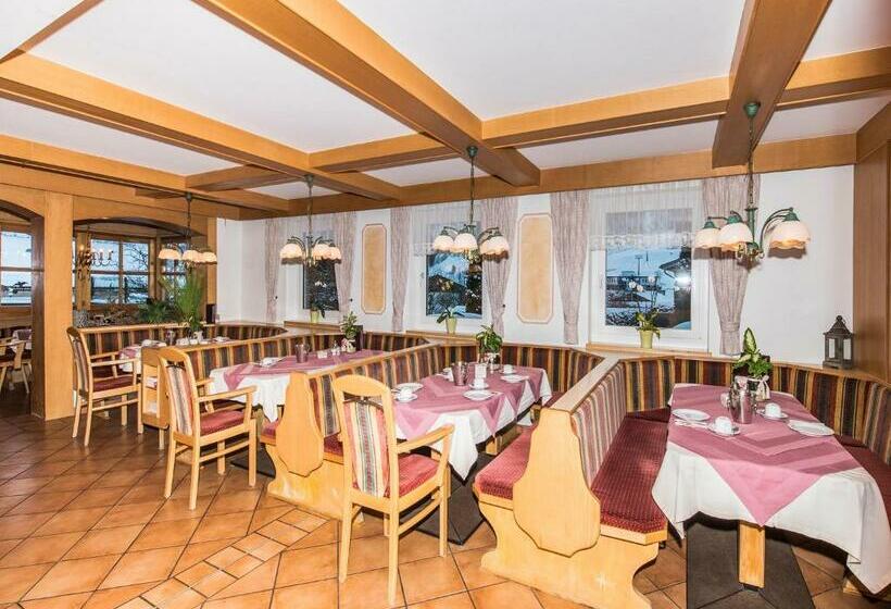 اتاق استاندارد با بالکن, Landhaus Montana