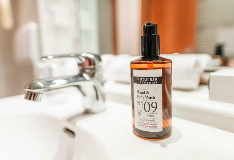 스탠다드 싱글 룸, Markgraf