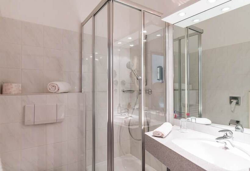 스탠다드 싱글 룸, Markgraf