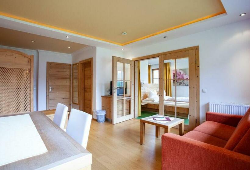 Номер Стандарт с Балконом, Naturresort Senningerhof