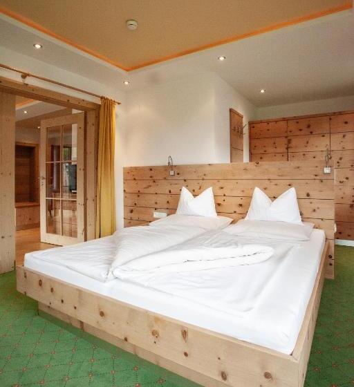 סוויטה עם מרפסת, Naturresort Senningerhof