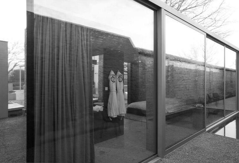 Номер Superior, Notarishuys Pure