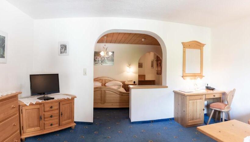 Deluxe Triple Room, Rotlechhof