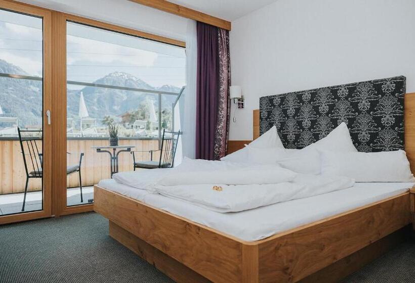 اتاق استاندارد با تراس, Silberfux