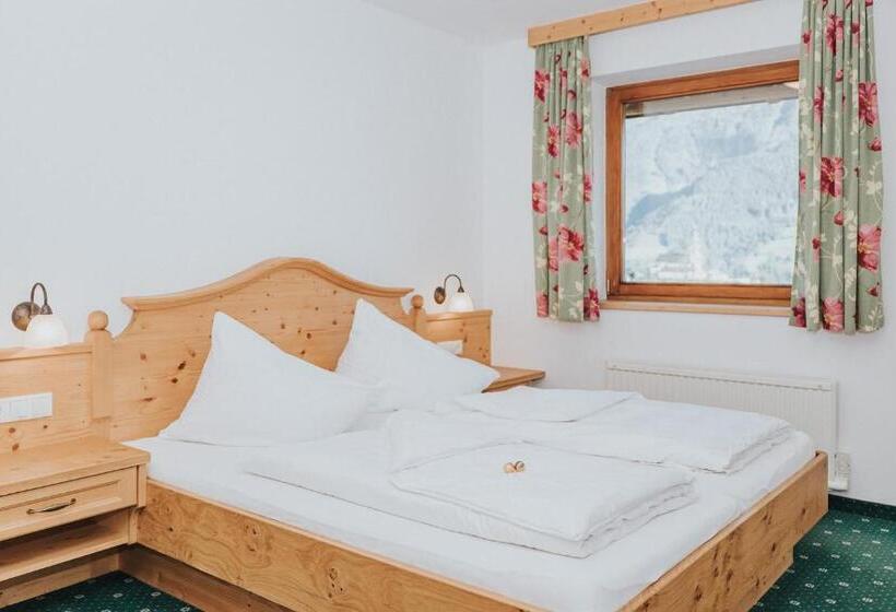 جناح عائلي غرفتين نوم, Silberfux