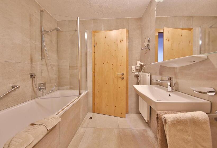 패밀리 룸, Silvretta