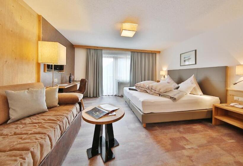 컴포트 룸, Silvretta