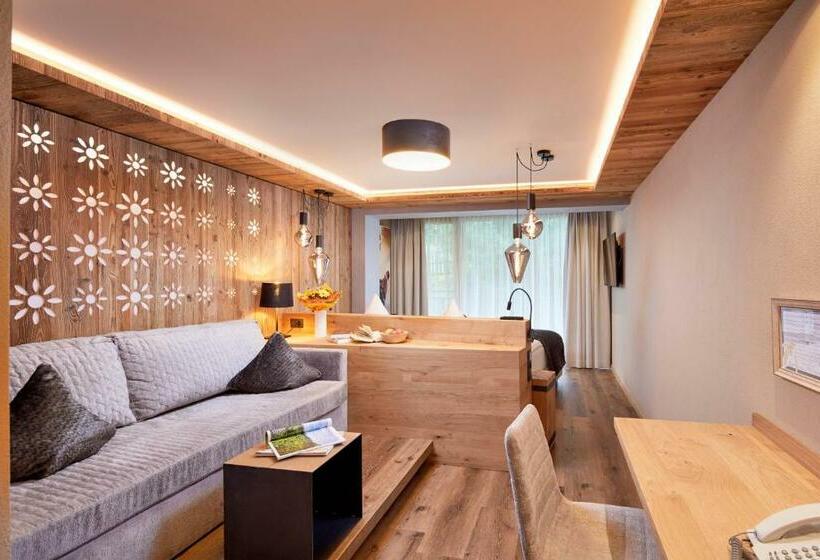 اتاق استاندارد, Tirol