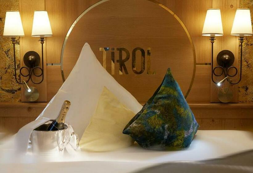 اتاق سوپریور, Tirol