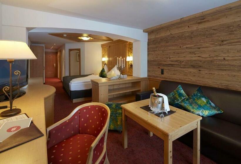 اتاق سوپریور, Tirol