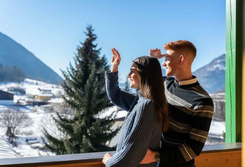 Номер Стандарт, Unser Berghof