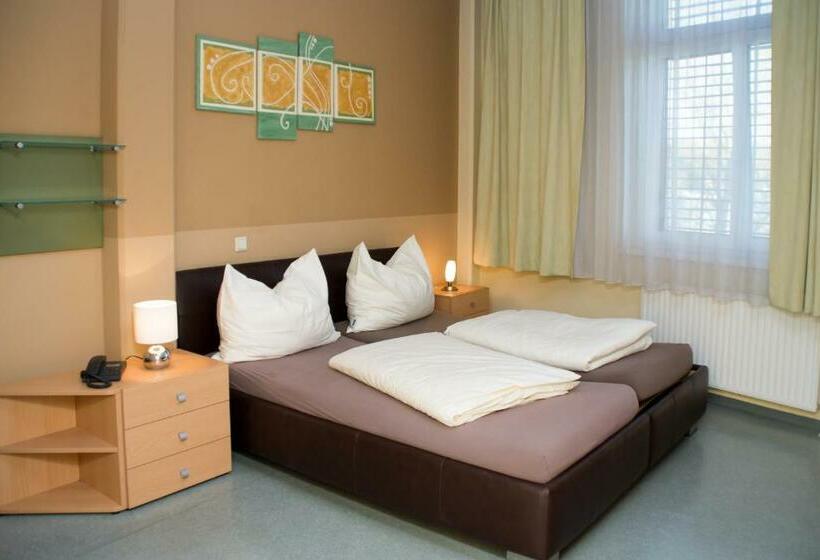 غرفة قياسية, Welog Rast Ilz