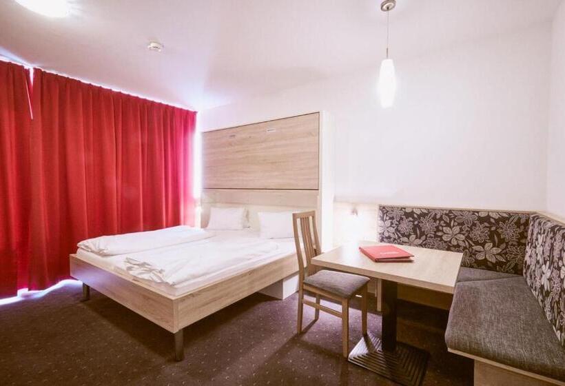 اتاق استاندارد چهار تخته, Planai By Alpeffect Hotels