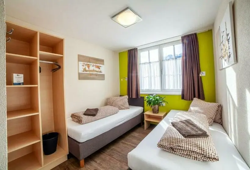 Camera Standard Bagno Condiviso, Rutsche Hostel