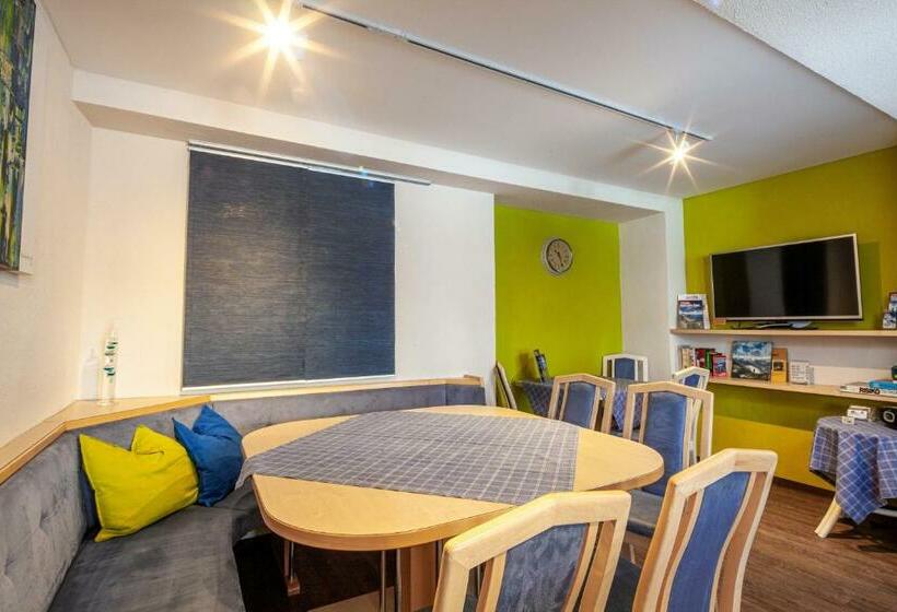 غرفة قياسية حمام مشترك, Rutsche Hostel