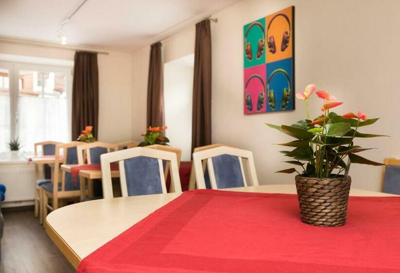 غرفة قياسية حمام مشترك, Rutsche Hostel